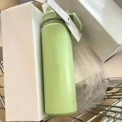 Revive Your Hydration: 710ml Insulated Stainless Steel Water Bottle - Leakproof & Portable! - Creatique