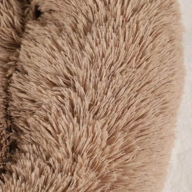 Cozy Bear Paw Pet Bed - Creatique