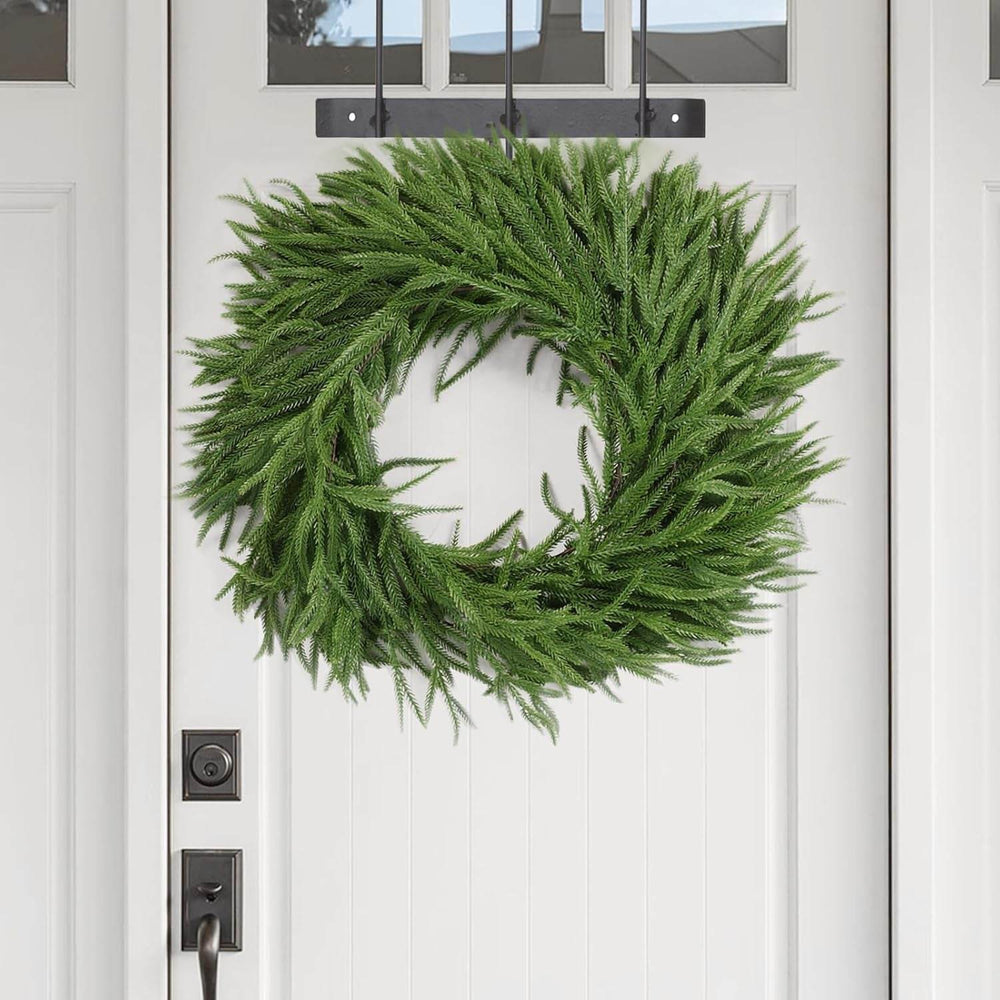 Festive Pine Garland with Lights – Realistic Artificial Pine Garland for Effortless Holiday Décor - Creatique